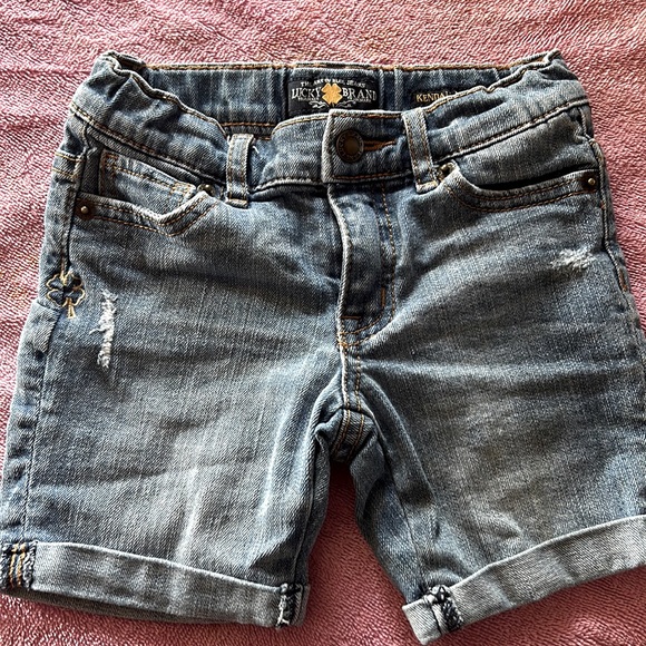 Kids size 4 π Lucky Brand jean shorts. Gently used. Very cute and soft. - Picture 2 of 8